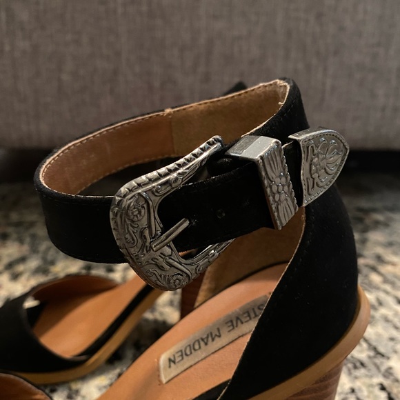 Steve Madden heels - Picture 3 of 5